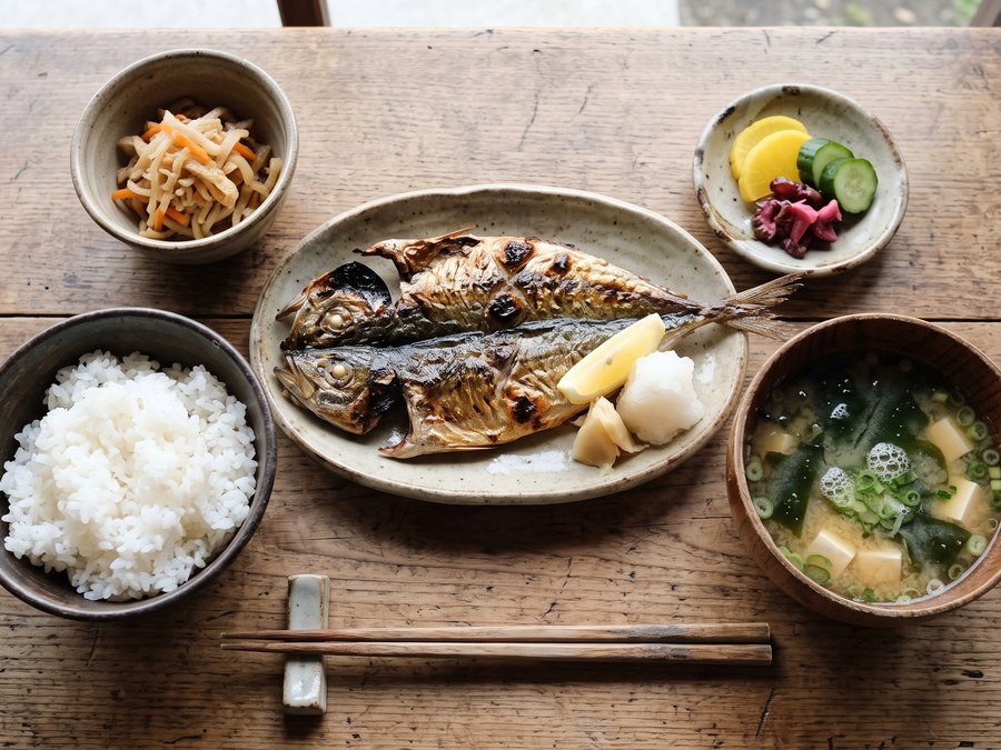 焼魚定食の一膳